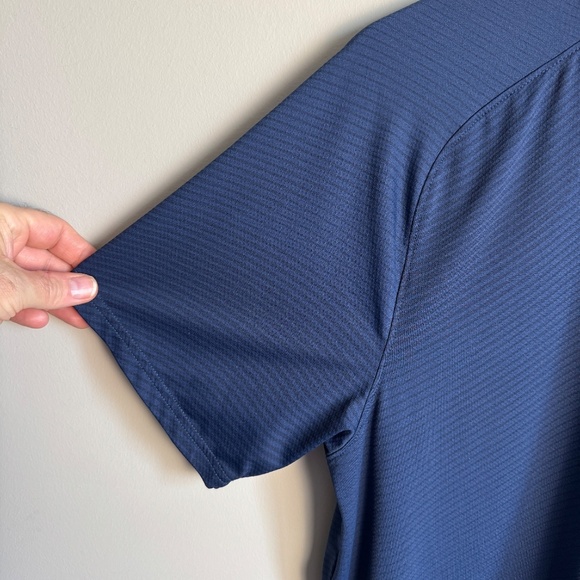 Under Armour HeatGear Men's Polo Shirt Blue Large Activewear Outdoor Golf Active - Picture 2 of 13